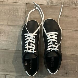 Groundies men’s universe brand new- never worn size 44 European 10.5 USA